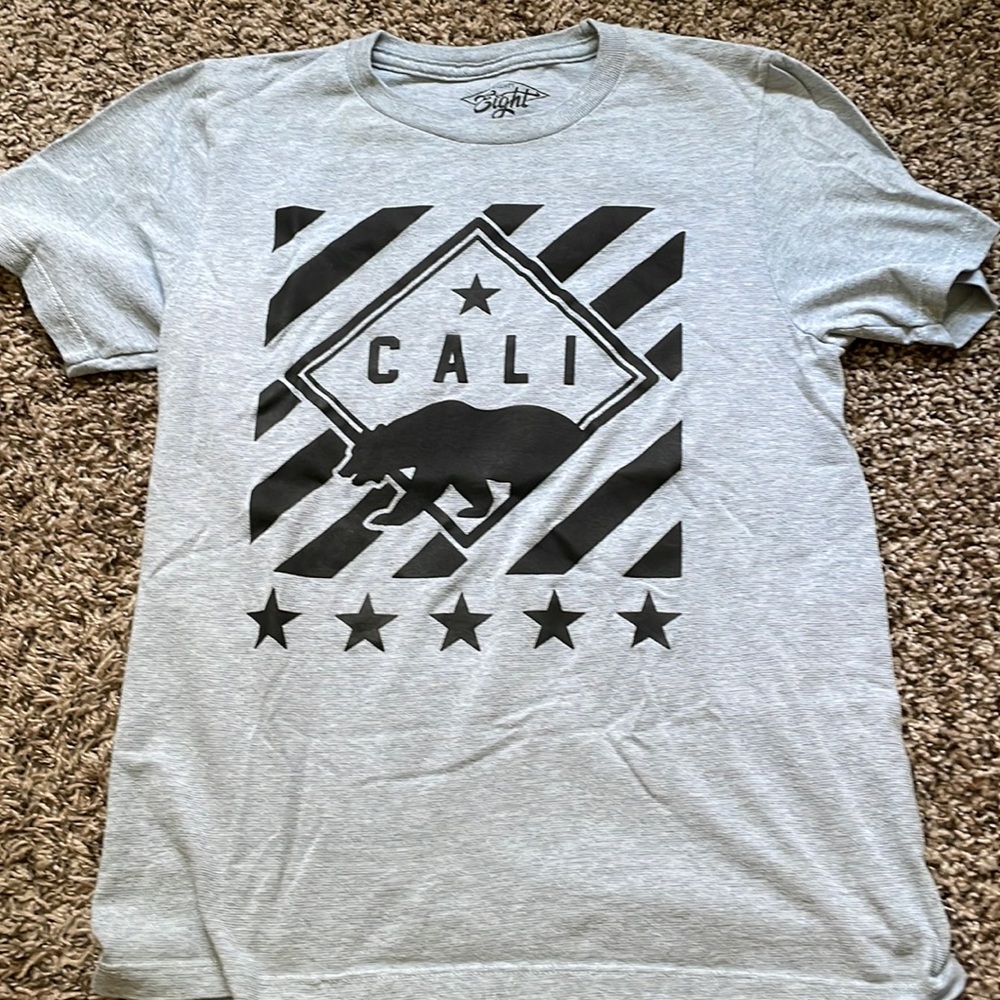 Eighty Eight Shirt with Cali Bear Gray - Boys Size 10-12